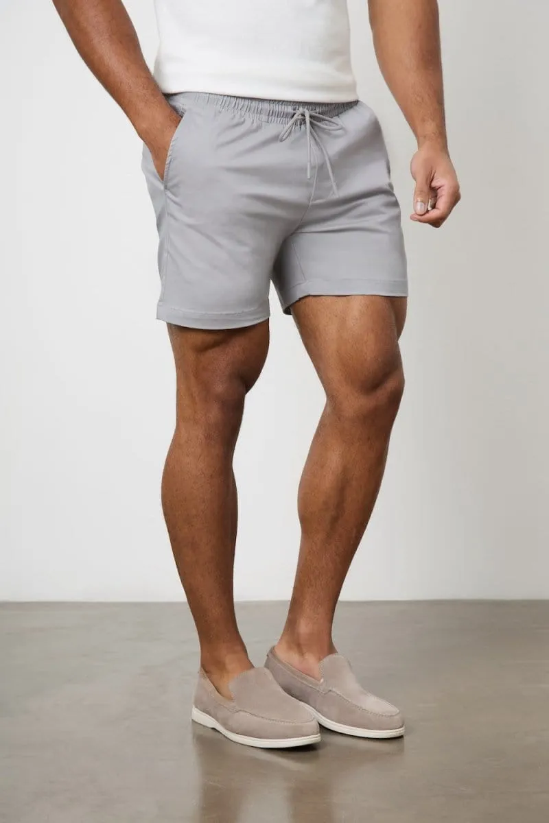 Athletic Fit Drawstring Chino Short 5” in Pale Grey