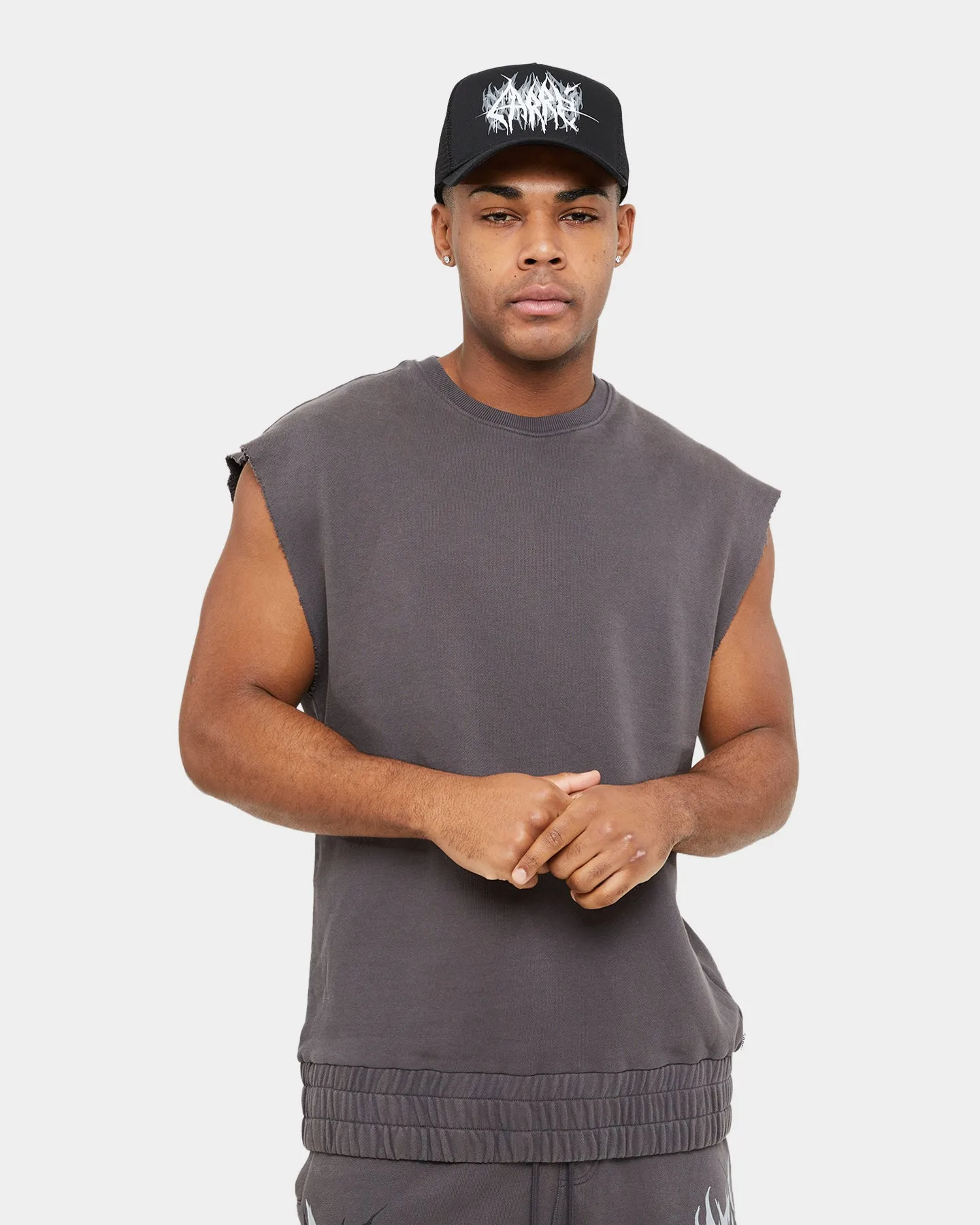 Carre Metalle Muscle Crewneck Washed Grey