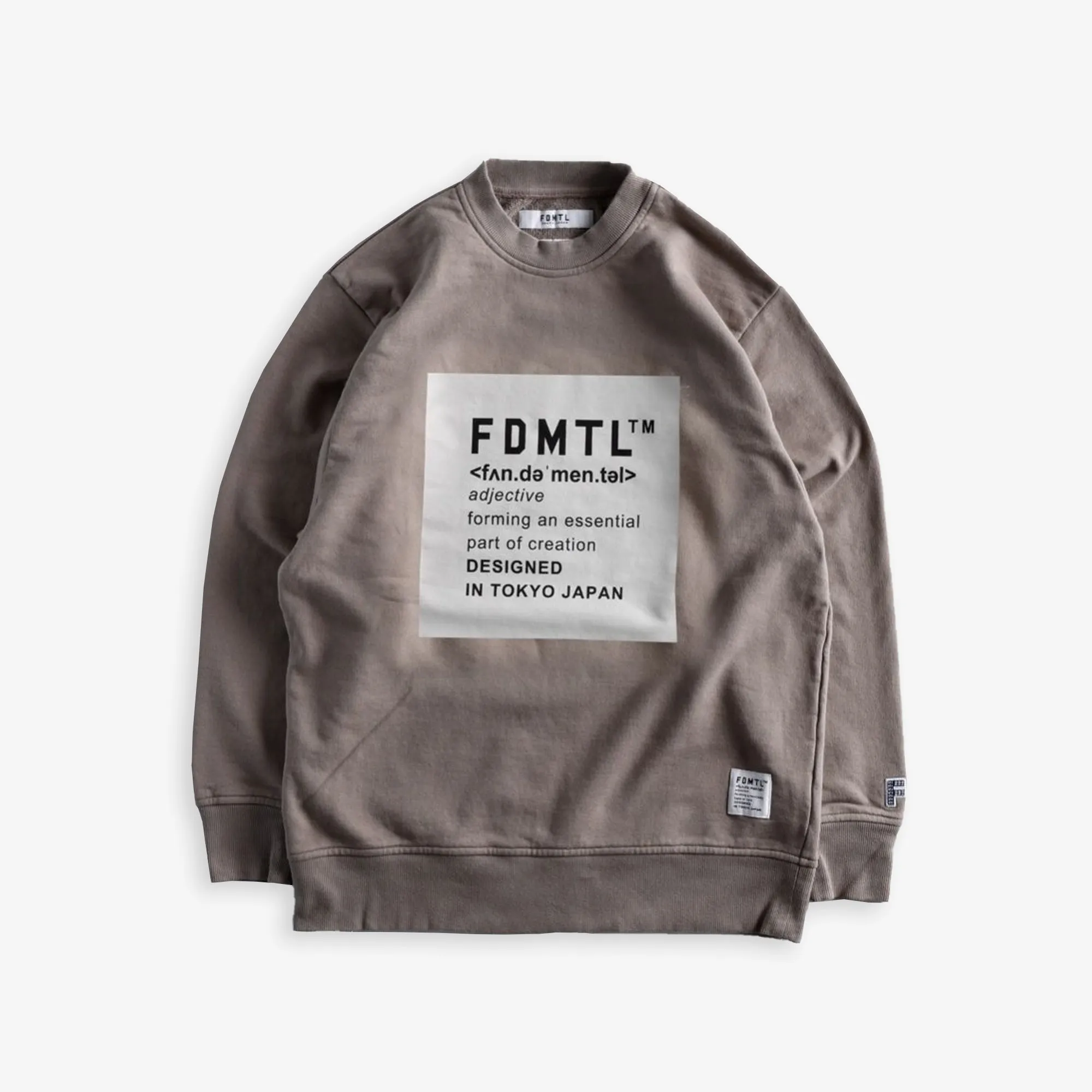 FDMTL | SQUARE LOGO SWEAT SHIRT  { BEIGE