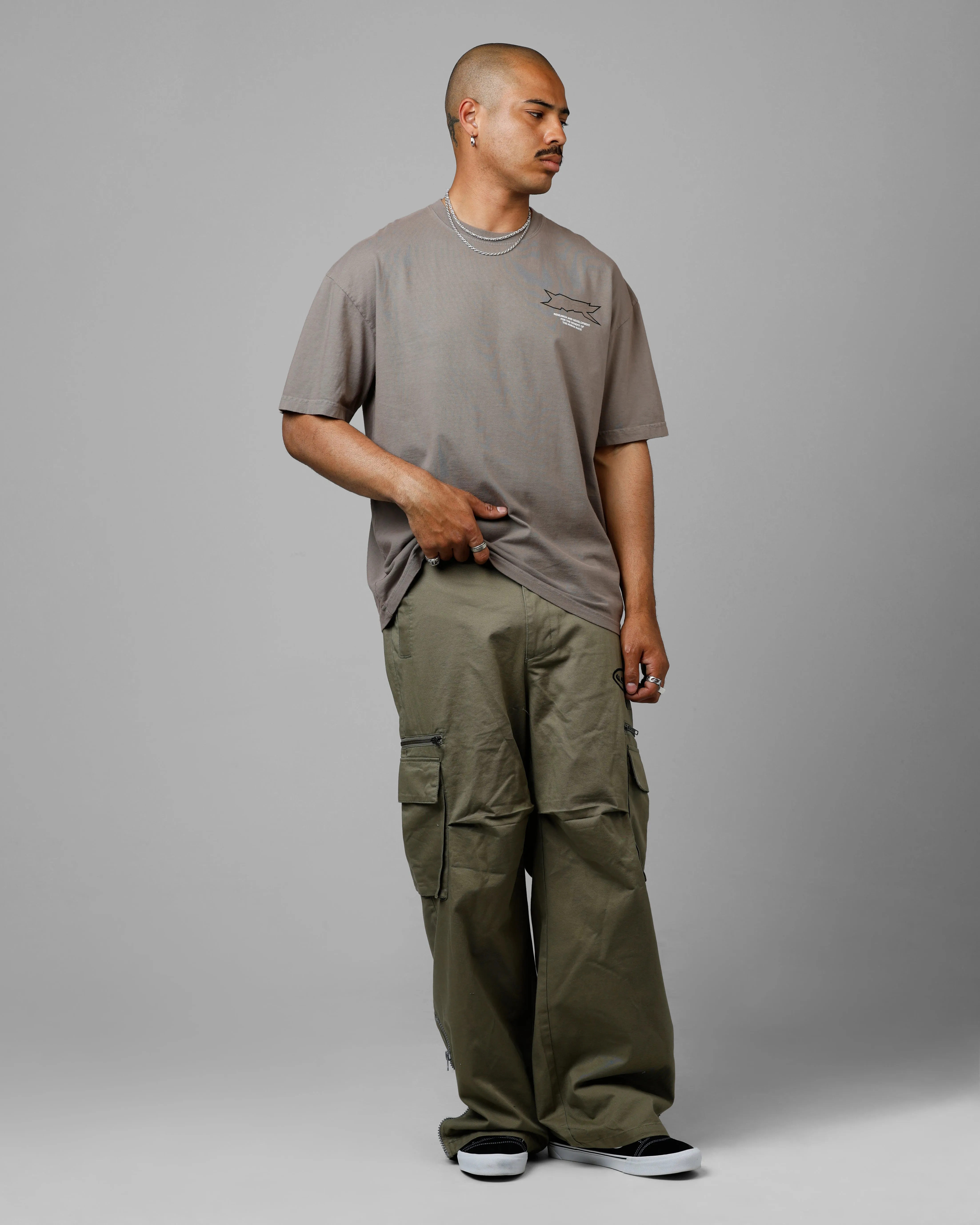 Loiter Runway T-Shirt Brown