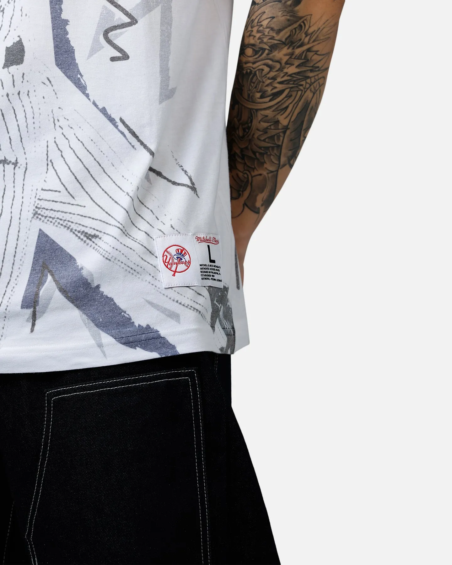 Mitchell & Ness Derek Jeter Showstopper T-Shirt Navy