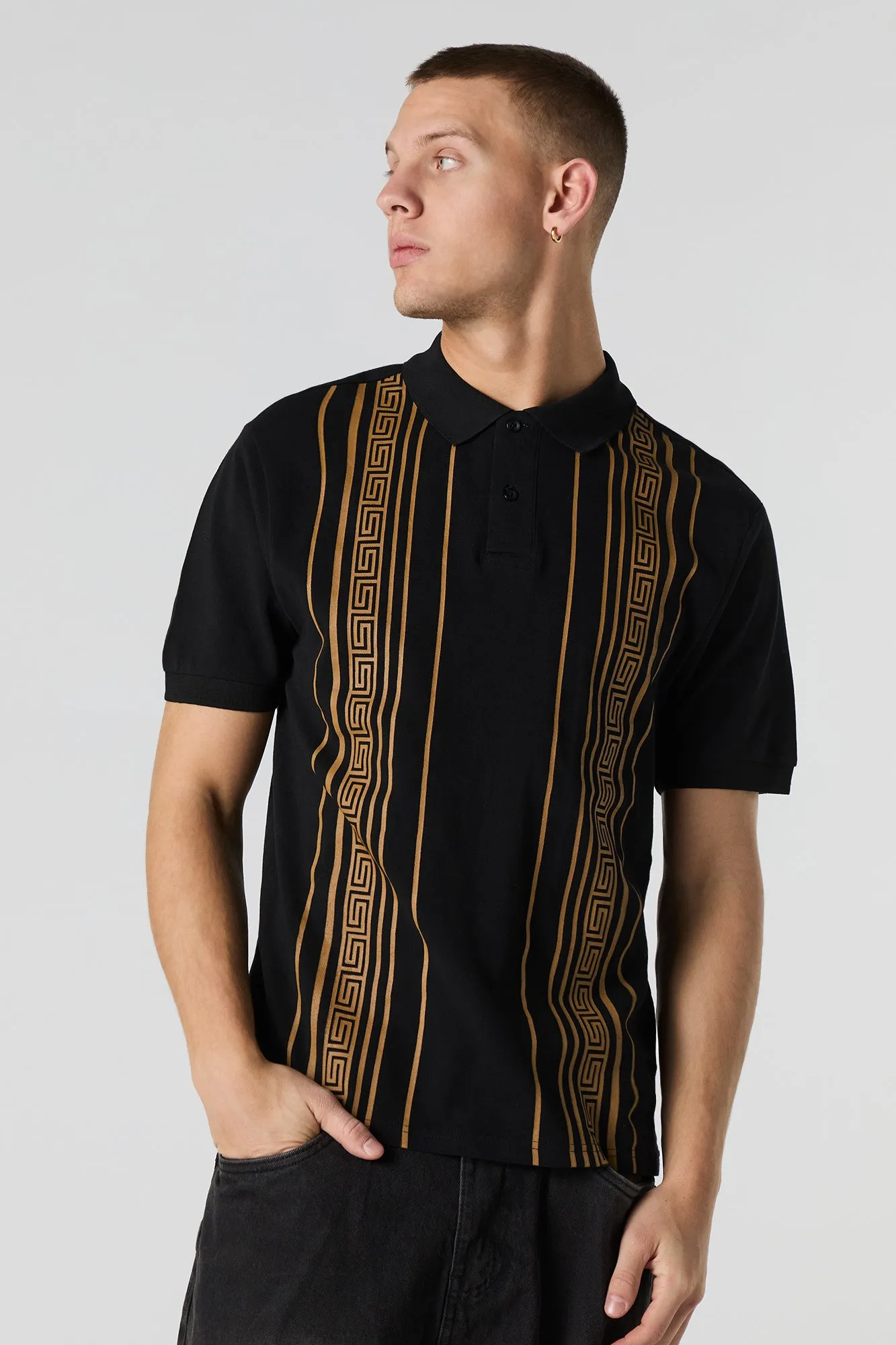 Polo rayé à motif géométrique