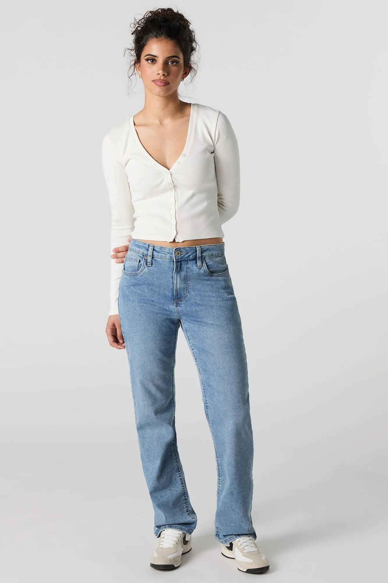 Ribbed V-Neck Button-Up Long Sleeve Top
