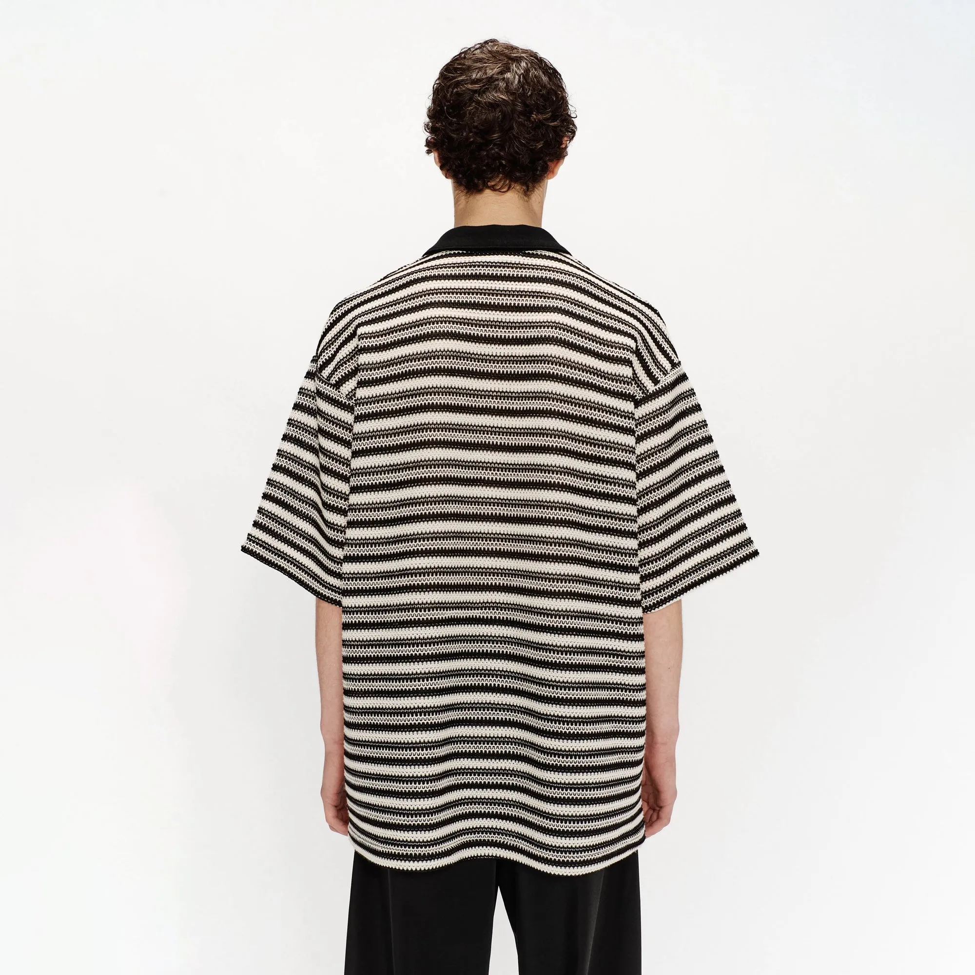 Song For The Mute Gym Polo Black/Yvory 251_MTS037_CRCHBLK