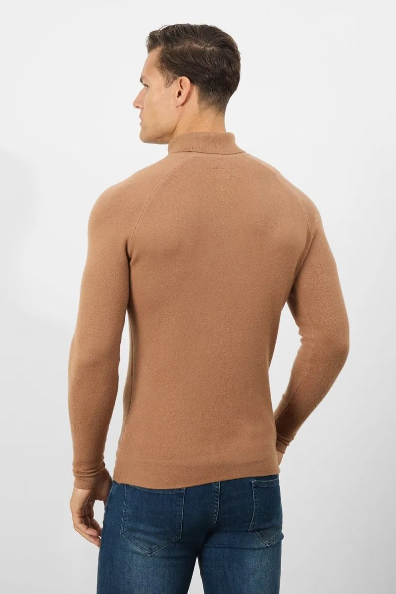 Supersoft Turtleneck in Camel